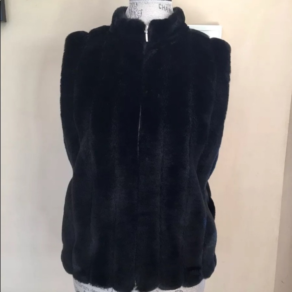 Ann Taylor LOFT Black Faux Fur Vest Large LZip Up